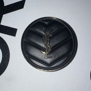 Yves Saint Laurent Black and Gold Foundation Compact